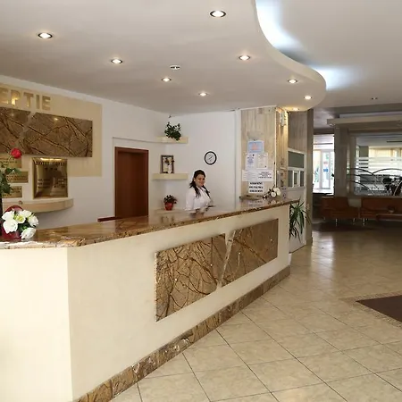 Orfeu 3* مامايا