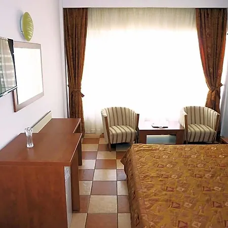 Hotel Orfeu 3*